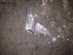 Ролик дверной. Toyota Lite Ace, SR40 Toyota Lite Ace Noah, CR40, CR40G, CR50, CR50G, SR40, SR40G, SR50, SR50G Toyota Town Ace, SR40 Toyota Town Ace No...