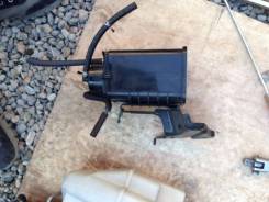 Фильтр паров топлива. Toyota: FJ Cruiser, Land Cruiser Prado, 4Runner, Camry, Hilux Surf Двигатели: 1GRFE, 5VZFE, 3RZFE, 2TRFE, 2AZFE, 2AZFXE