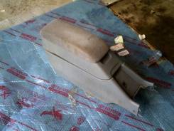 Подлокотник. Toyota Vista, CV40, CV43, SV40, SV41, SV42, SV43 Toyota Camry, CV40, CV43, SV40, SV41, SV42, SV43 Двигатели: 3CT, 3SFE, 4SFE