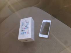 Apple iPhone 5s 16Gb. Б/у