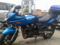 Kawasaki ZR-7S. 750 куб. см., исправен, птс, без пробега