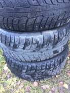 Michelin X-Ice North. Зимние, шипованные, 2015 год, износ: 30%, 3 шт