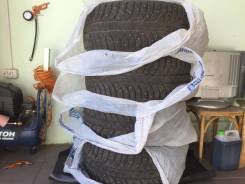 Bridgestone Ice Cruiser 7000. Зимние, шипованные, износ: 10%, 4 шт