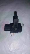Датчик расхода воздуха. Lexus: GS350, RX350, IS250, LS350, GS460, ES350, GS430, LS430, RX330, GS300, LS460, IS350, IS220d, RX300 Toyota: Harrier, Crow...