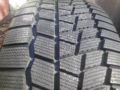 Maxxis SP02 ArcticTrekker. Зимние, без шипов, 2014 год, без износа, 4 шт