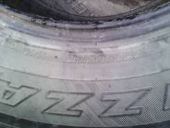 Bridgestone. Зимние, без шипов, 2015 год, 50 %, 4 шт