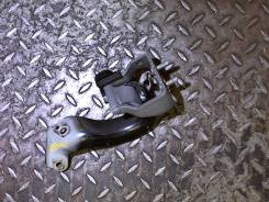 Крепление двери багажника. Audi A6, 4F5/C6, 4F2/C6