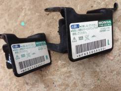 Датчик airbag. Honda Jazz Honda Mobilio, GB1, GB2 Honda Mobilio Spike, GK1, GK2 Honda Fit, GD3, GD4, GD1, GD2 Двигатели: L12A1, L12A3, L12A4, L13A1, L...