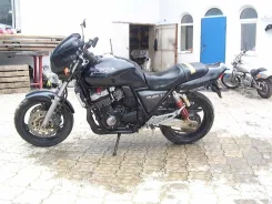 Honda CB 400 ����