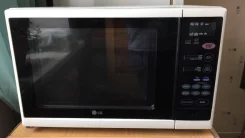 LG