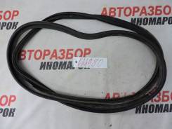 Уплотнитель багажника Toyota Corolla (E120)