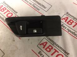 Ручка открывания багажника. Toyota: Yaris, Vios, Sai, Corolla Axio, Camry, Corolla Fielder, Corolla, Belta Двигатели: 1NZFE, 2NZFE, 2AZFXE, 1NRFE, 1NZ...