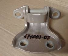 Крепление боковой двери. Chevrolet Lacetti Двигатели: L14, L34, L44, L84, L88, L95, LDA, LMN, LXT