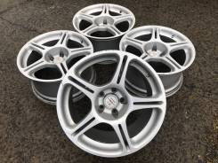 4 Racing. 9.0x17, 5x114.30, ET20. Под заказ