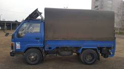 Toyota Toyoace. Toyota ToyoAce, 4 000 куб. см., 1 999 кг.