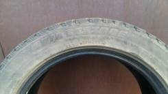 Bridgestone Blizzak Revo1. Зимние, без шипов, 2015 год, износ: 20%, 4 шт