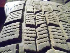Goodyear Ice Navi NH. Зимние, без шипов, 2009 год, 10 %, 2 шт