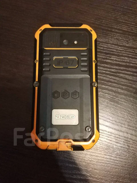 DEXP Ixion E 4. �/� ����