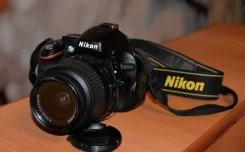 Nikon D5100 ����