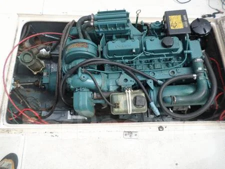 Volvo Penta. 150��.�., 4-�������, ���������, 1995 ���. ��� ����� �� ������������ ����