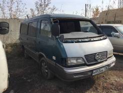 Ssangyong Istana. Продаётся istana, 3 000 куб. см., 14 мест