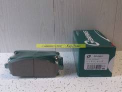 Колодка тормозная. Nissan: X-Trail, Terrano, Ambulance, Elgrand, Presage, R'nessa, Serena, Caravan, Pathfinder, Terrano Regulus, Cima, Bassara, P...