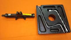 Ящик. Toyota: iQ, Soarer, Echo Verso, Crown, Porte, Vitz, Camry, Probox, Supra, Prius, WiLL Cypha, Caldina, Scepter, Platz, Paseo, Corona, Altezza, Bl...