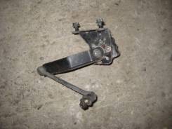 Датчик высоты дорожного просвета. Toyota Camry, ACV30, MCV30 Toyota Kluger V, MCU20, ACU20 Toyota Windom, MCV30 Двигатели: 1AZFE, 1MZFE, 2AZFE