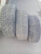 Nokian Hakkapeliitta 7. Зимние, шипованные, 2013 год, износ: 60%, 3 шт