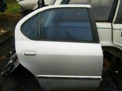 Дверь боковая. Toyota Camry, SV40 Двигатель 4SFE