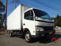 Toyota Dyna. рефрижератор 3 тонный широкий, боковая дверь, 6 шпилек, 4 900 куб. см., 3 000 кг. Под заказ
