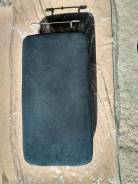 Подлокотник. Toyota Aristo, JZS160, JZS161 Lexus GS430, JZS160, UZS161 Lexus GS300, JZS160, UZS161 Lexus GS400, JZS160, UZS161 Двигатели: 2JZGE, 2JZGT...