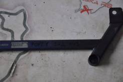 Распорка. Mitsubishi Lancer Mitsubishi Galant Двигатель 4B11