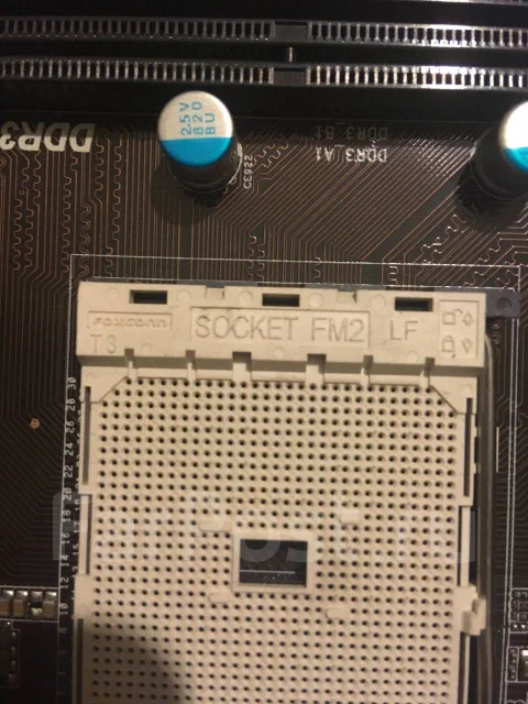 Socket FM2 ����