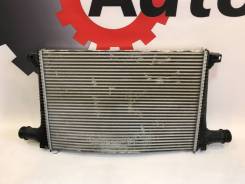 Интеркулер. Audi Q7, 4MB Двигатели: 1T, CEUA, CREC, CRTC, CRTE, CUEA, CVJA, CVMD, CVZA, CYMC, CYRB, CZAA, CZAC, CZZA, CZZB, DDEA, PR