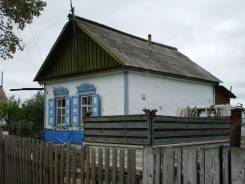 Продается дом с земельным участком в пгт Кировское. Улица Восточная 8, р-н Поселок Кировский, площадь дома 33 кв. м., электричество 15 кВт, отопление...
