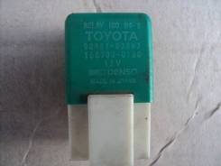 Датчик включения вентилятора. Toyota: Windom, Corona, Scepter, Aristo, Ipsum, Sprinter Trueno, Corolla, Tercel, Altezza, Vista, Sprinter, Mark II Wago...