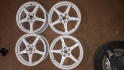 Advanti Racer. 7.0x17, 5x114.30, ET35