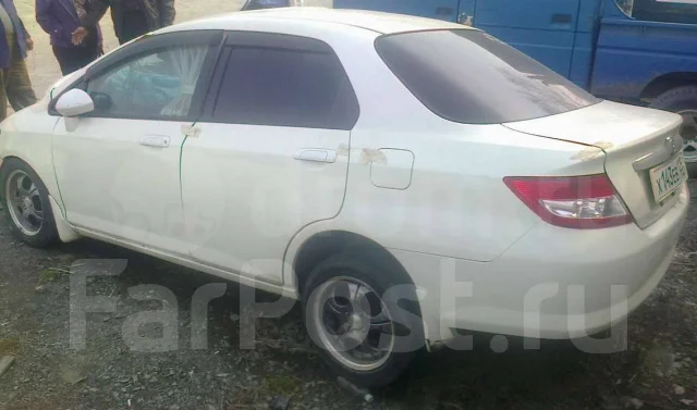 Honda Fit Aria. GD81102943 ����