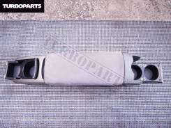 Подлокотник. Toyota Prius, NHW20