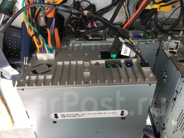Clarion NX702 ����