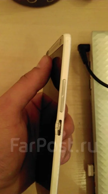 HTC One Max. �/� ����