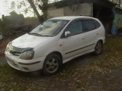 Nissan Tino. �������, ��������, 1.8 (120��.�.), ������, 170 000����. �� ����