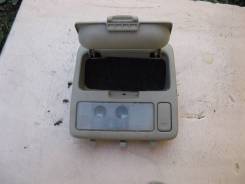 Светильник салона. Toyota Harrier, ACU10, ACU10W, ACU15, ACU15W, MCU10, MCU10W, MCU15, MCU15W, SXU10, SXU10W, SXU15, SXU15W Toyota RAV4, ACA21, ACA21W...