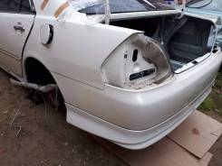 Задняя часть автомобиля. Toyota Mark II, JZX110