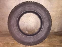 Nokian Hakkapeliitta 5. Зимние, шипованные, износ: 10%, 4 шт