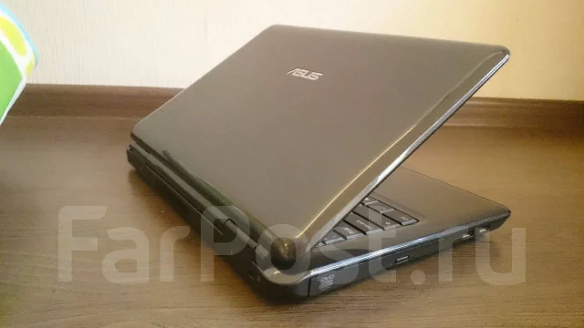 Asus K40AB. 15.6", 2,2����, ��� 3072 ��, ���� 250���, WiFi: 1, Bluetooth: 1, ����������� �� 3��. ����