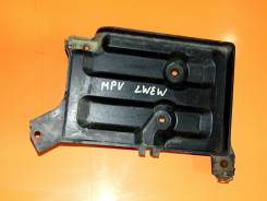 Кронштейн под аккумулятор. Mazda MPV, LWEW Двигатели: FSDE, FS
