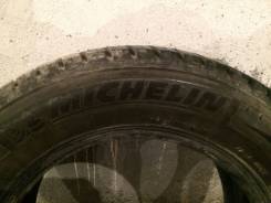 Michelin X-Ice North. Зимние, шипованные, износ: 30%, 4 шт