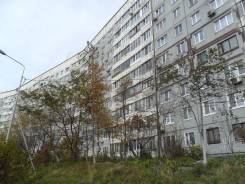 2-комнатная, улица Черняховского 13. 64, 71 микрорайоны, частное лицо, 52 кв. м. Дом снаружи